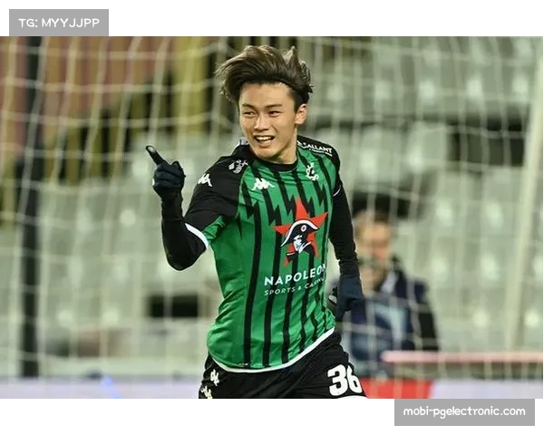 上田绮世连续两场比赛取得进球 成为费耶诺德进攻端最稳定火力点